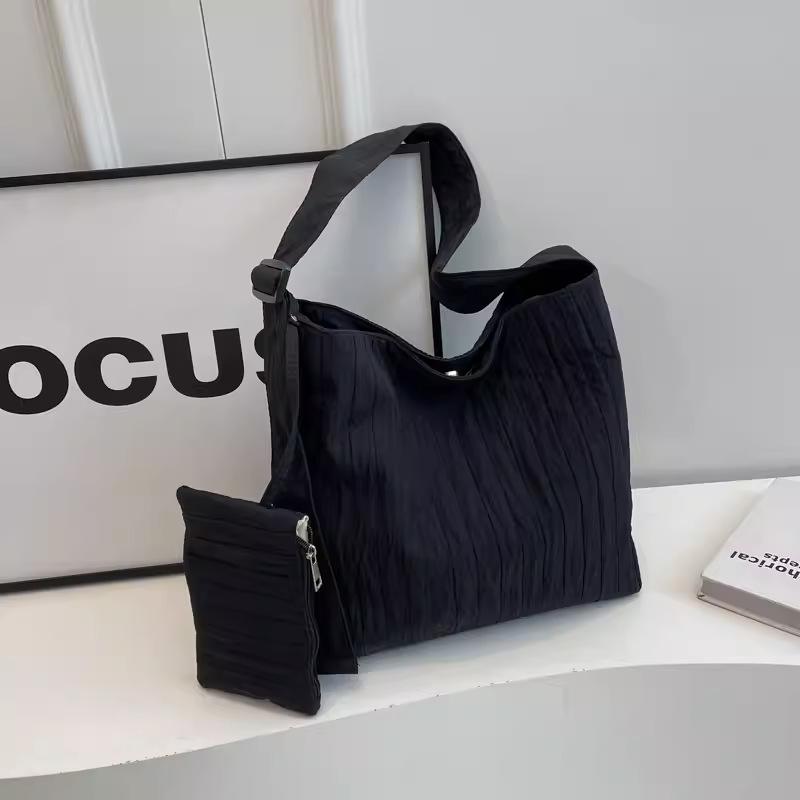 

Canvas Shoulder Women s Tote Bag Simple Casual Large Capacity Designer Handbags for Women Travel Solid Shopper Bag 2025 New чорний