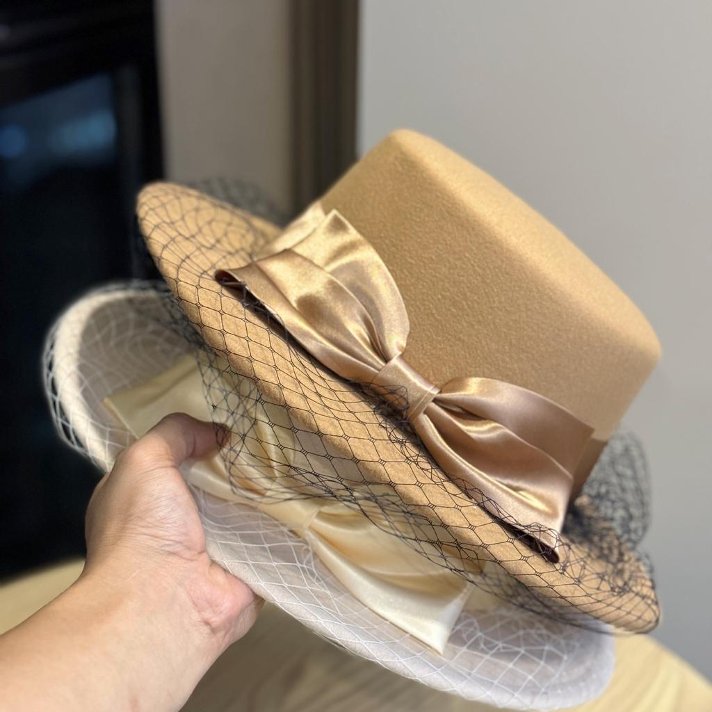 French Hat for Women British Name Warm Face Small Flat Brim Dinner Hat Autumn and Winter New Bow Jazz Hat Trend