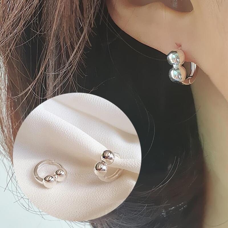 

Women s Silver Office Simple Double Ball Mini Earrings A24892_ONECOLOR