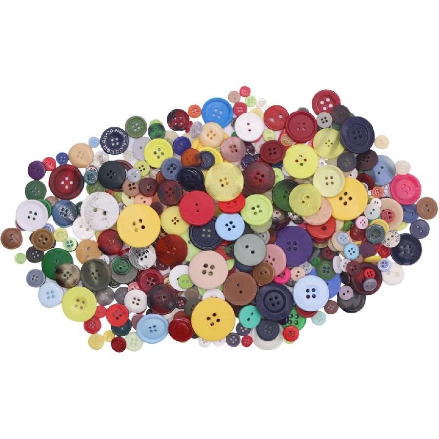 Wepetyo 660 Pcs Resin Buttons Assorted Sizes 2 and 4 Holes Round Craft Buttons for Adult Sewing,Kids Manual Button Painting,DIY Crafts(Rainbow)