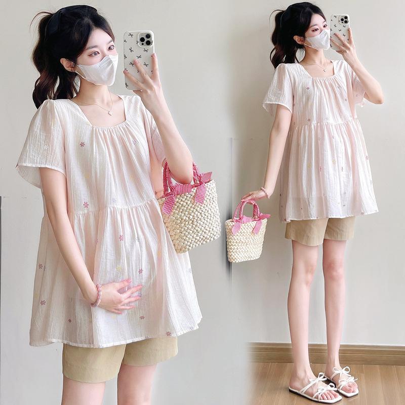 2026 Summer Korean Style Square Neck Maternity Top: Fashionable Short Sleeve Doll Shirt L