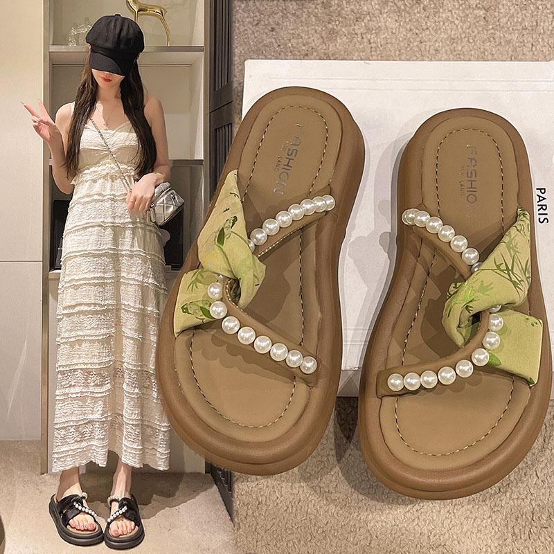 Damenhausschuhe im französischen Stil, kombiniert mit Kleidern und Sandalen für den Sommer. 2025 Neue Schwarze Römische Sandalen mit Dicker Sohle