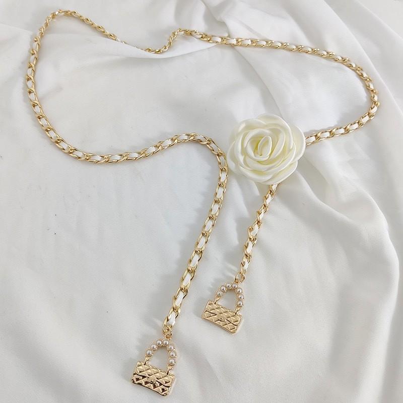 Tea Flower Waist Chain Accessory For Women With Interwoven Metal Chain For Casual Wear