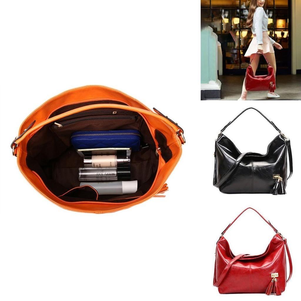 Stylish Women Pu Bucket Bag With Chic Tassels For Daily Fashionable Use