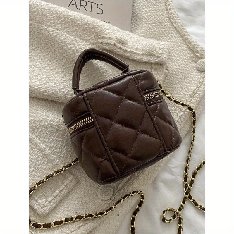 2024 New Embroidery Thread Mini White Handheld, Shoulder/Crossbody Bag with Leather Buckle and Zipper