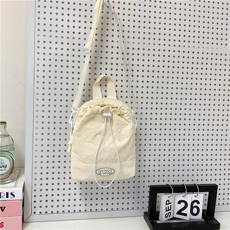 

Crossbody bag casual simple summer fashion shoulder bag women s new mobile phone bag niche design small square bag