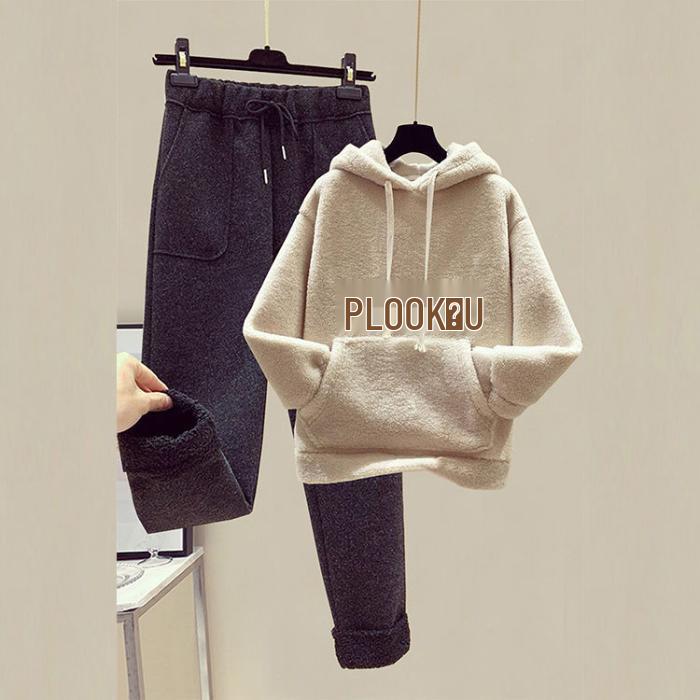 Women's Korean-Style Fleece-Lined Sweatshirt & Nine-Point Wool Pants Set