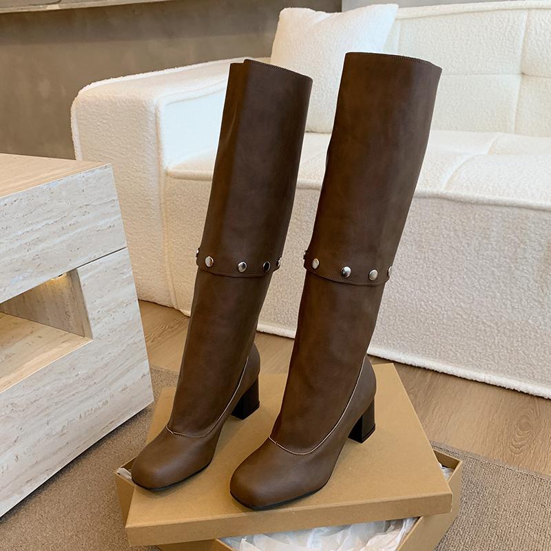 Zwei-Wege Hohe Stiefel Herbst Neu Quadratische Spitze Ärmel Niete Anti-Rutsch Verschleißfest Einzelne Stiefel
