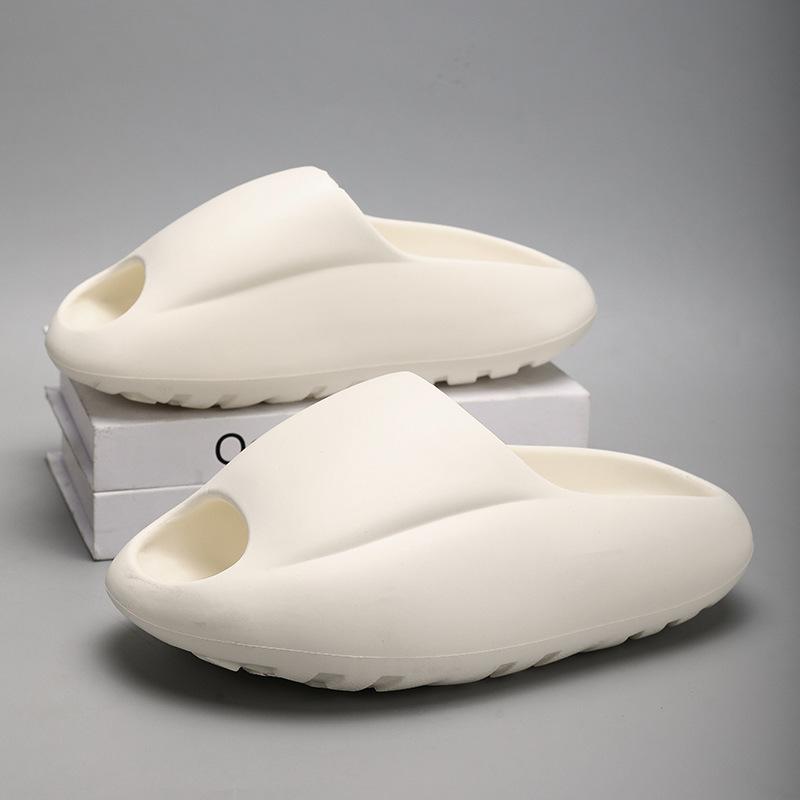 2025 New Muffin Slippers Couple EVA Super Soft Thick Bottom Stepping On Shit Feeling Home Non-slip Casual Drag Q Elastic Beach Shoes