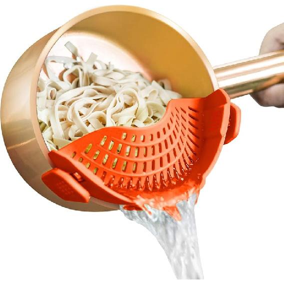 AUOON Clip On Strainer Silicone for All Pots and Pans, Pasta Strainer Clip On Food Strainer for Meat Vegetables Fruit Silicone Kitchen Colander