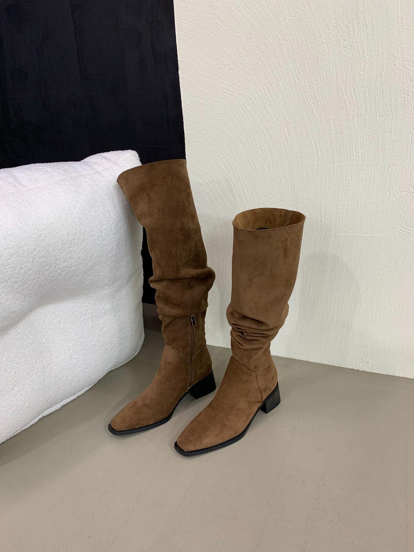 

Замшевые ковбойские сапоги до колена на толстом каблуке, женская обувь 2025, новые осенне-зимние сапоги с голенищем, длинные сапоги-рыцари 39 светло-коричневого