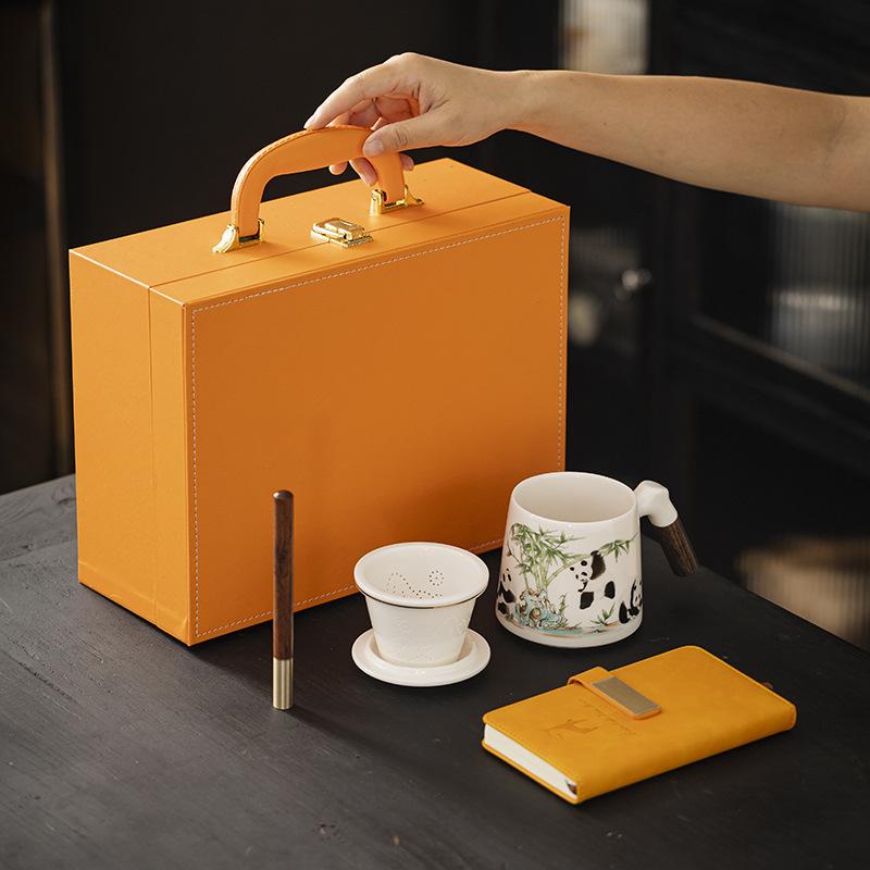 National Gift Panda Ceramic Mug Office Cup with Lid Filter Tea Separation Cup Gift Box Room Gift