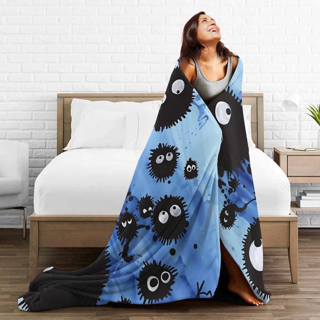 Susuwatari Rußgeister Plüschdecken Studenten Flanell Überwurfdecke für Couch Sessel Sofa Bett Super Weich