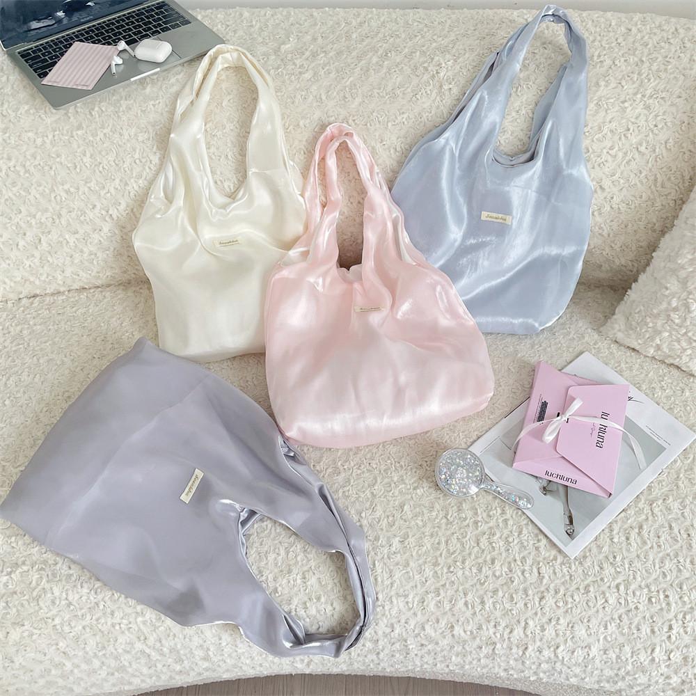 Street Style Tote Bag With Polyester Fabric Large Capacity For Daily Use
