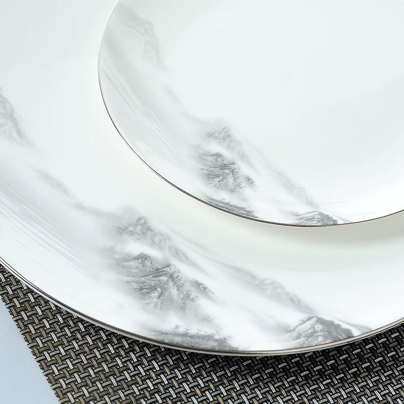 Chinese Ceramic Tableware Set