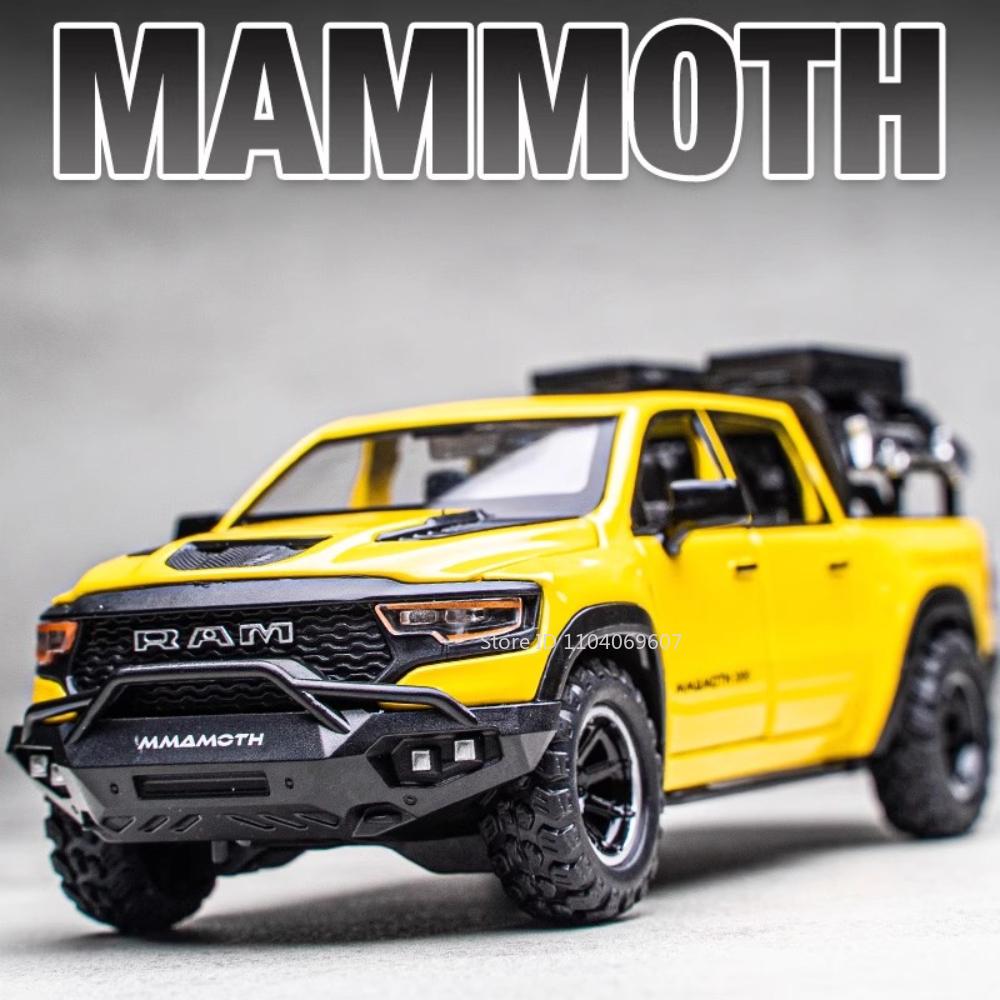 1:32 Mammoth Pickup Toy Car Model Alloy Diecast Doors Opened Sound Light Pull Back Truck Vehicle Models for Boys Kids Gifts
