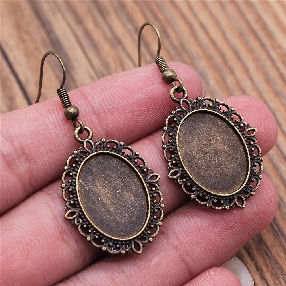 Drop & Dangle Earring Oval Ear Hook Glass Cabochon Base Setting Tray Vintage Jewelry SuppliesEarring Size 18x19mm QE017
