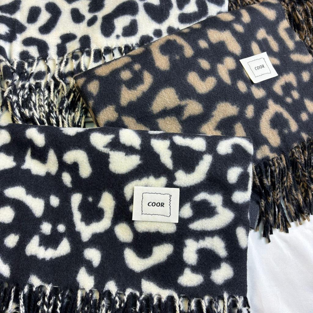 Vintage Y2K Leopard Print Scarf: Warm, Stylish, Versatile Shawl for Autumn/Winter