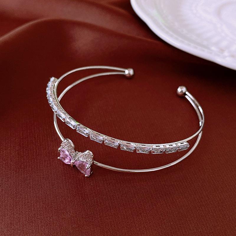 

Zircon Bow Double-layer Open Bracelet, Korean Sweet and Versatile Bracelet, Niche High-end Temperament Jewelry.