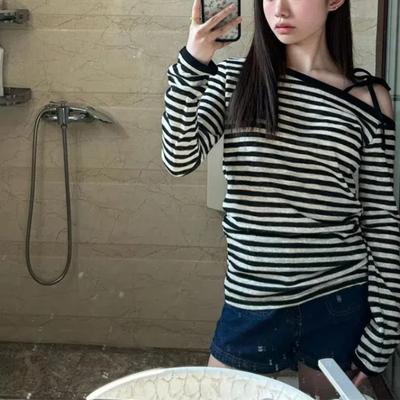 Korean Striped Sloping Shoulder 2024 Women's New Patchwork Fashion Minimalist Casual Slim Fit Versatile Long Sleeved T-shirt Top