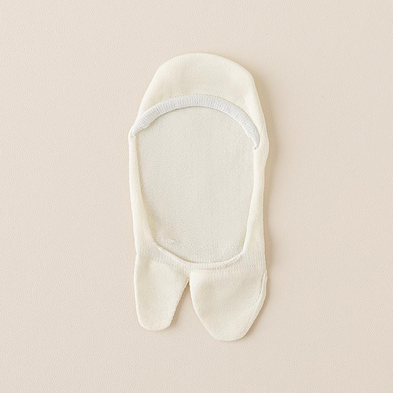 Women's Summer Thin Style Can Not Drop The Heel 7A Antibacterial Ultra Shallow Mouth Invisible Two Toe Boat Socks