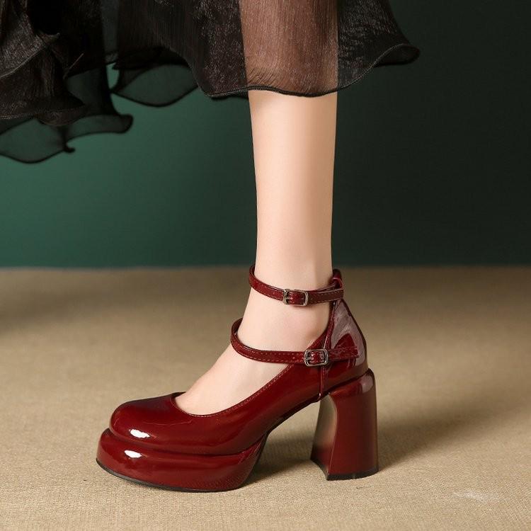 Scarpe Mary Jane da Donna Rosse Francesi con Tacco Chunky e Tacco Alto 2024: Stile Versatile per Gonne