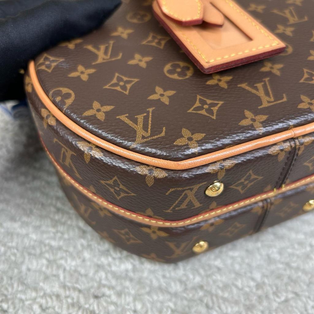 [Pre-Owned] Petite Boite Chapeau Monogram Canvas Leather Shoulder Bag Medium - Very Good #1PWMWUP