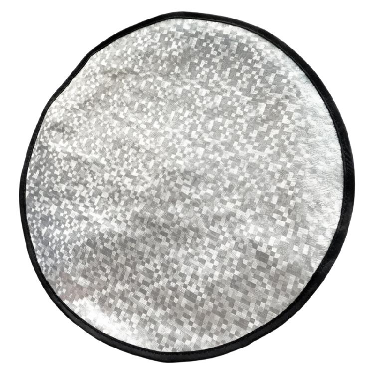 Parked Car Steering Wheel Cover, Soft Quilted Sun Cover, Foldable 43 cm Accessory for Daily Drivers in Warm Weather