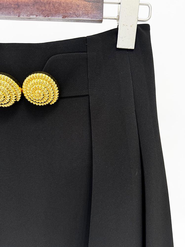 2026 High-End Pleated Mini Skirt with Large Metal Buckle