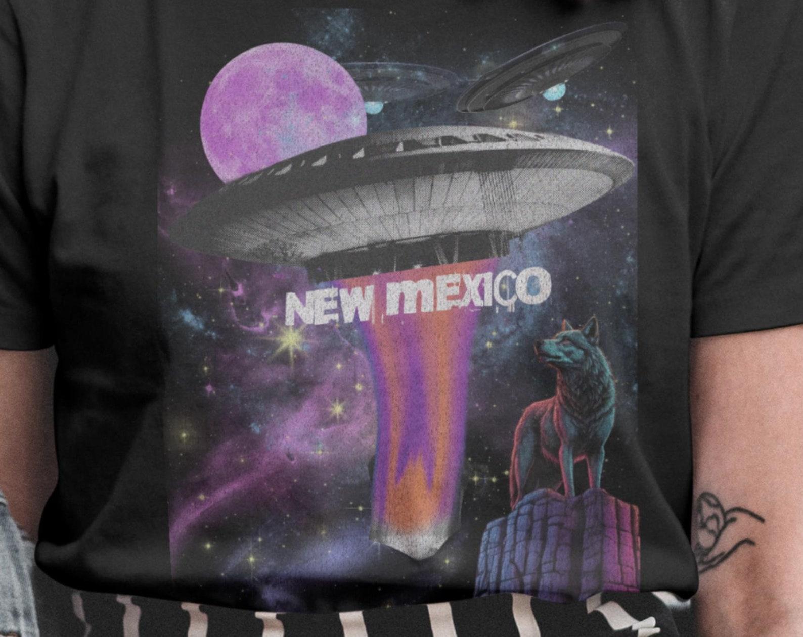 Vintage Y2k New Mexico T-shirt, Moon Wolf Alien Tee 2XL