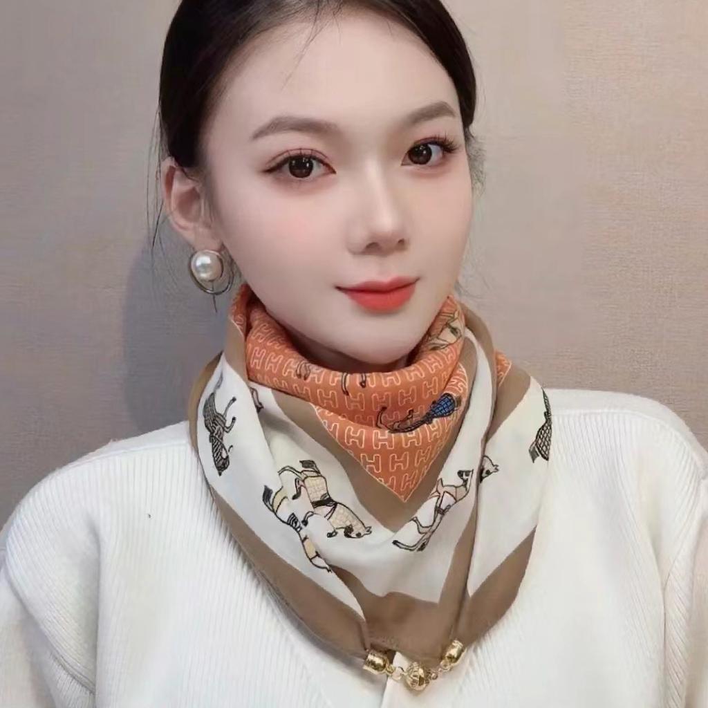 Magnetic buckle cotton and linen small square scarf silk scarf women's spring and autumn versatile neck protection scarf triangular scarf new warm sca