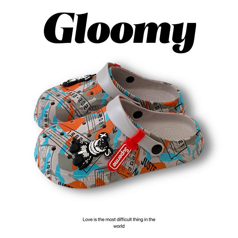 Cool slippers women's summer outer wear household thick-soled non-slip hole shoes ins couple beach slippers men
