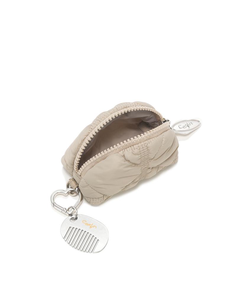 Carlyn Sander Pouch J75132010