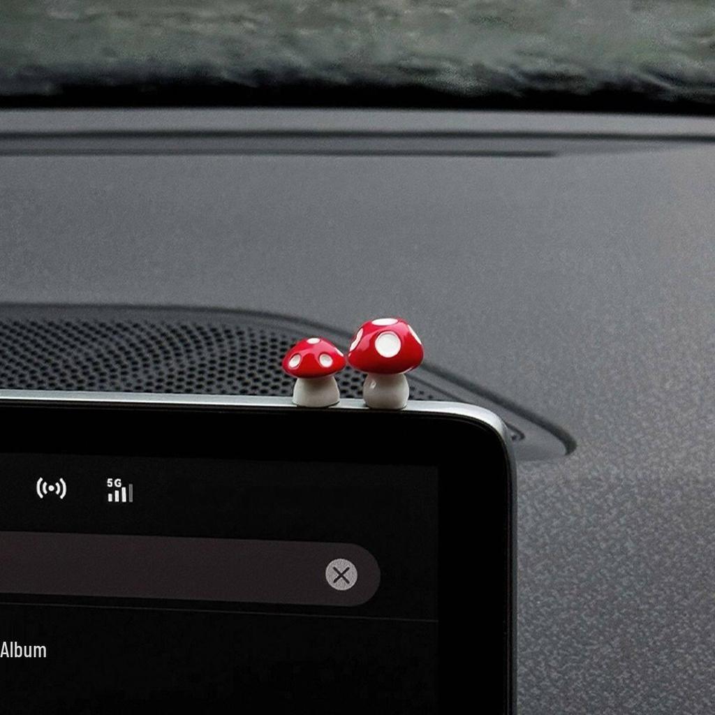 Inspiration Mushroom Car Console Screen Ornaments - High-End Interior Accessories