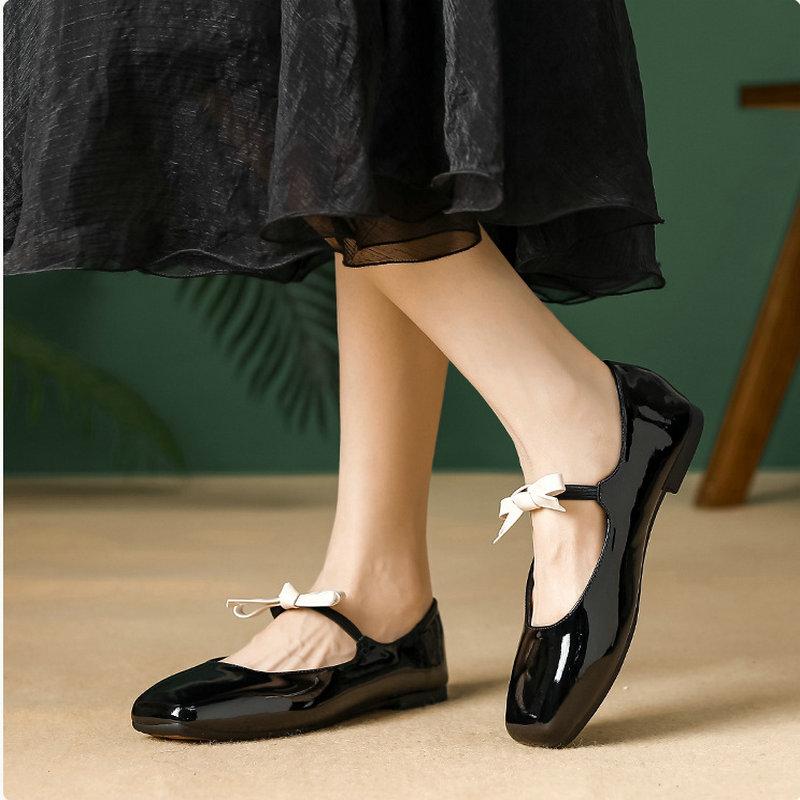 Fashion Flat Shoes for Women 2025 New Spring and Autumn Bow Shallow Mouth French Retro Ballet Red Mary Jane Shoes Large Size 44 43