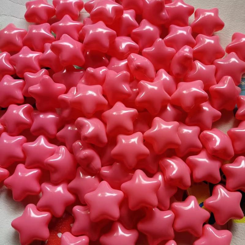 Eco-Friendly Bear-Shaped Ocean Ball Set: Baby Storage Box, Bouncing Ball Pit, Children's Toy and Decoration.