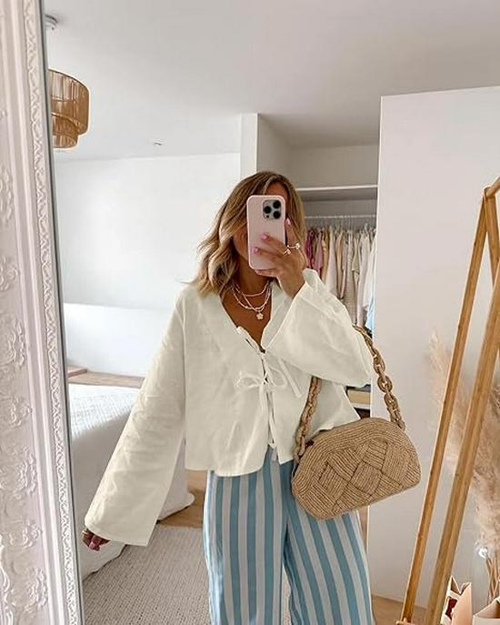 

Европейская и американская женская мода Топ с глубоким V-вырезом, рукавами-колокольчиками и завязками - Стиль инфлюенсера Small бежевый