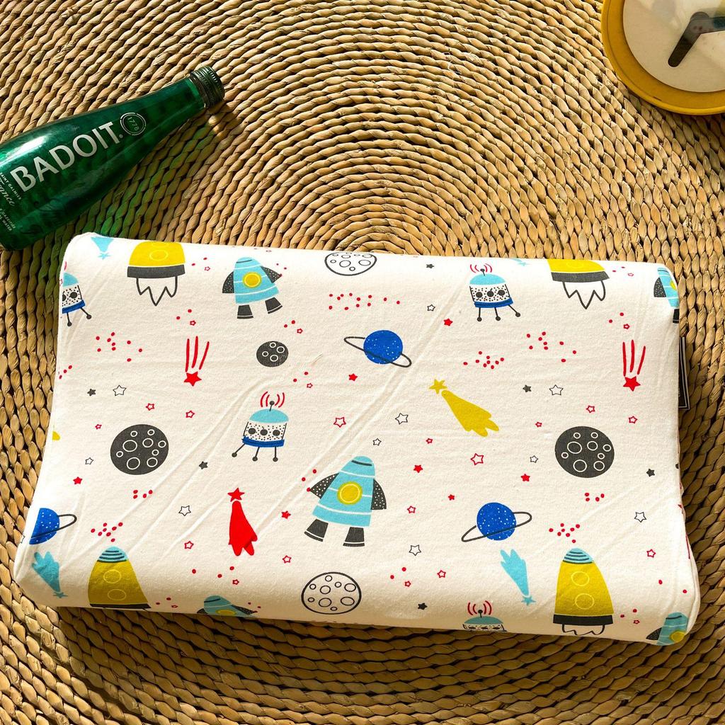 Thailand Natural Latex Children's Pillow - Pure Cotton Cartoon Design, Baby Neck Support, Ideal for Kindergarten Students and Gifts