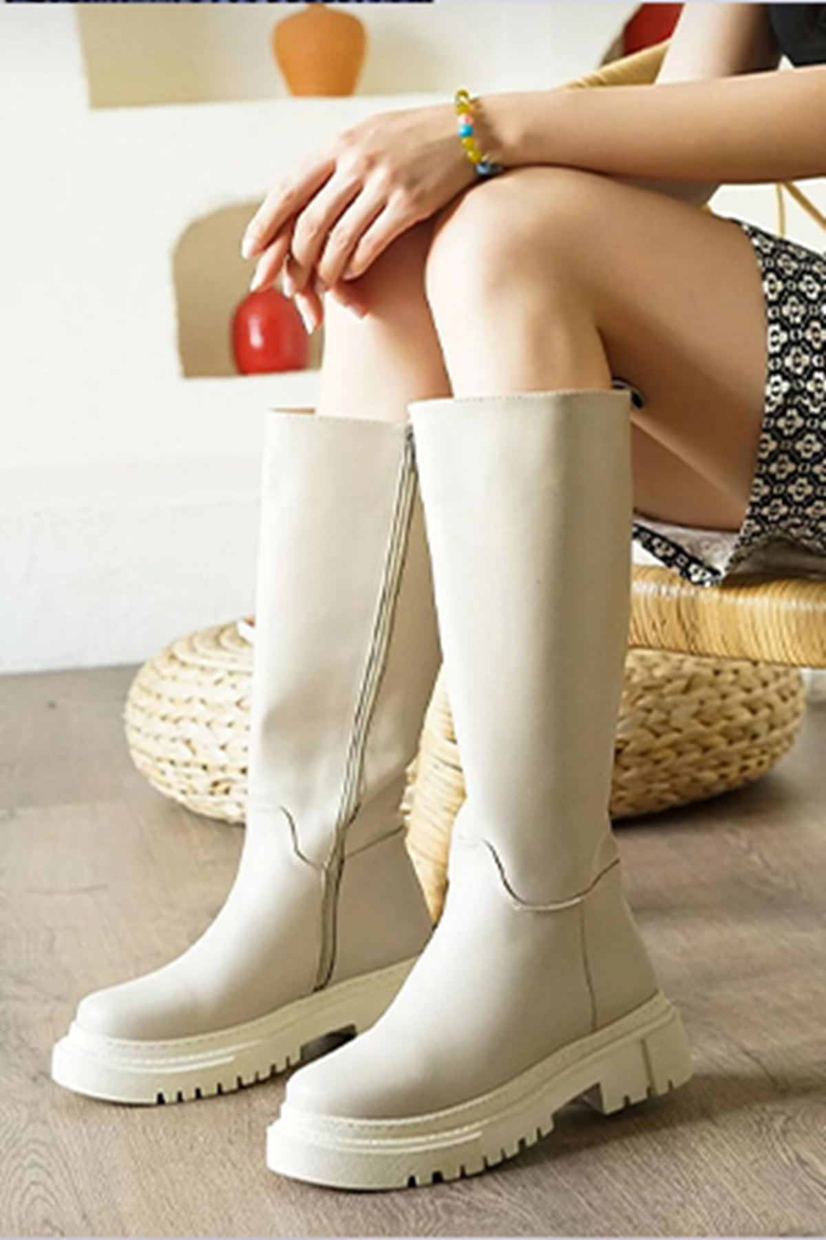 

Women s Fashion Cute Beige Thick Sole Anti-Slip Guaranteed Boots