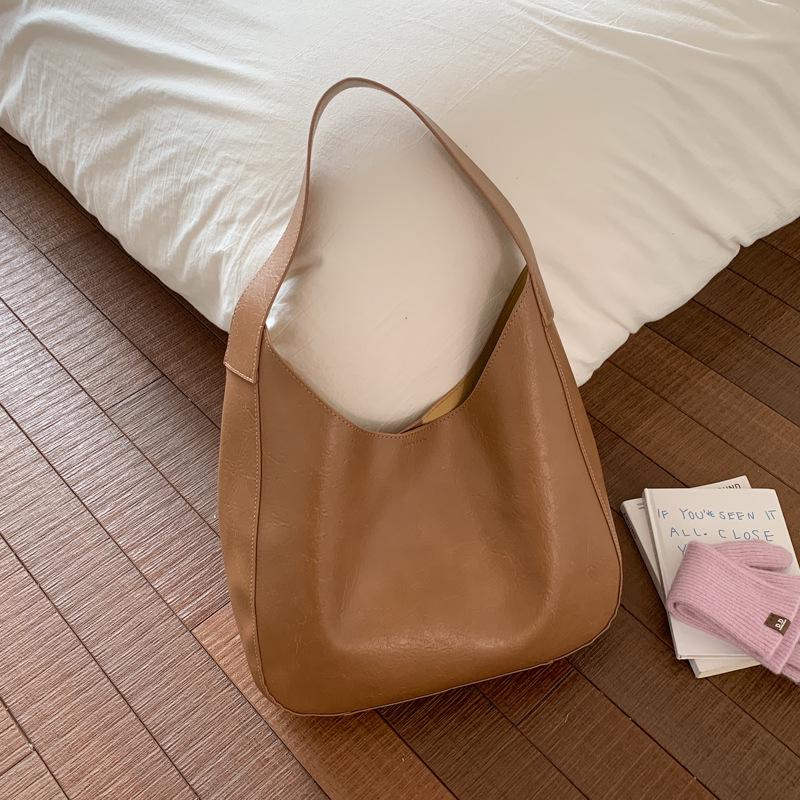 

2025 Versatile Large Soft Leather Tote Bag - Casual Commute Shoulder Handbag