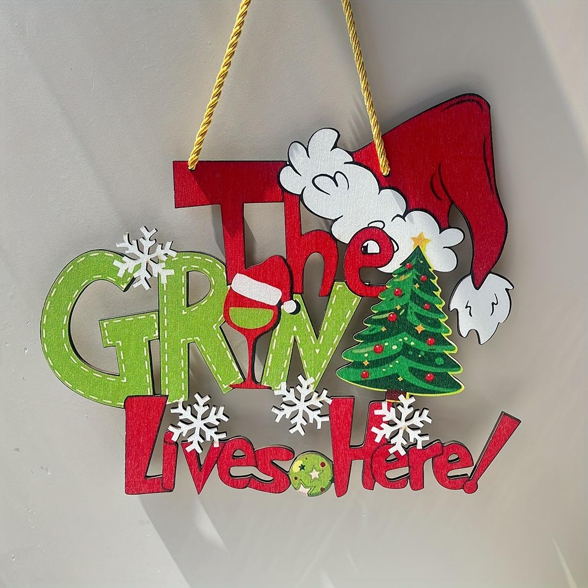 

Wooden Christmas Decoration with Snowflake Christmas Tree and Santa Hat Hanging Decoration Christmas Decoration