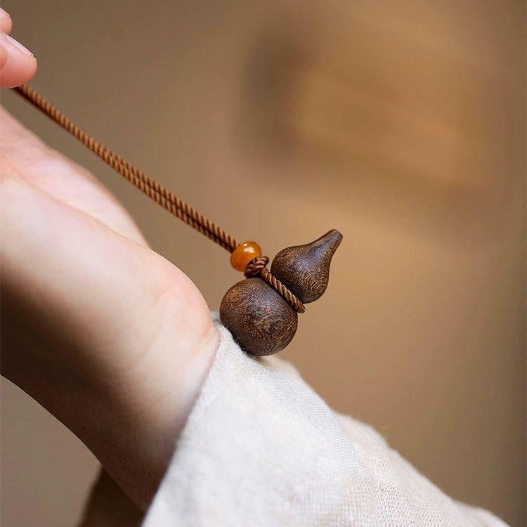 Handmade Natural Qinan Agarwood & Jade Gourd Pendant Necklace (2025 Edition)