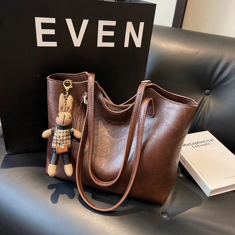 Large Capacity Autumn and Winter Bag Women's New Daily College Student Commuting Tote Bag Women's Shoulder Bag