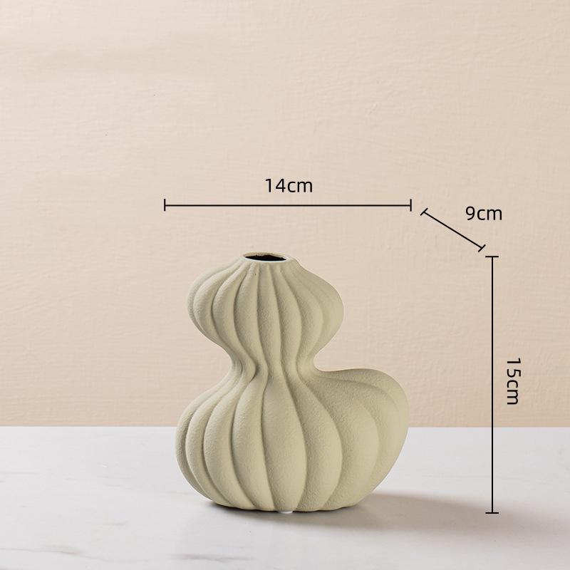 Ceramic Vase Geometric Twisted Stripes Abstract Flower Arrangement Accessories Flower Vase Home Decoration Accessories