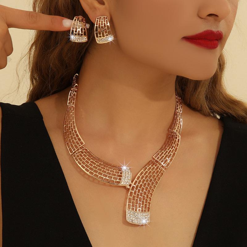 Meier Diamond-studded openwork grid necklace and earring set - bridal wedding alloy chain set золотой