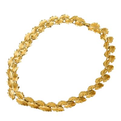 Used  Necklace NAPIER Leaf Metal 61.8g Gold Napier