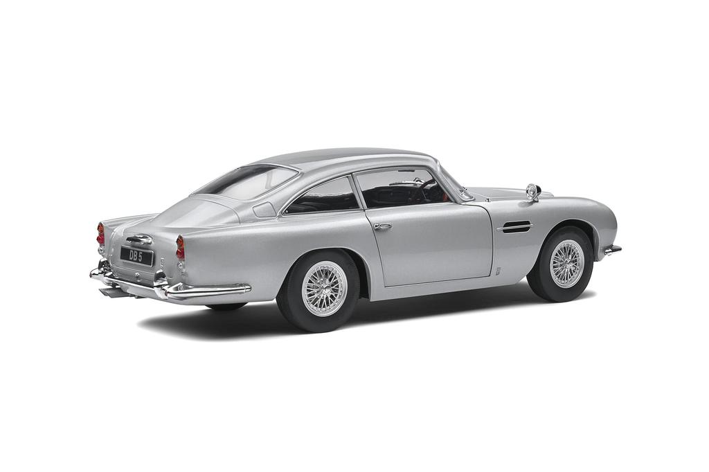 Solido Aston Martin DB5 scale diecast model 1964 James Bond car from the 007 1/18 car, (Silver Birch), movie