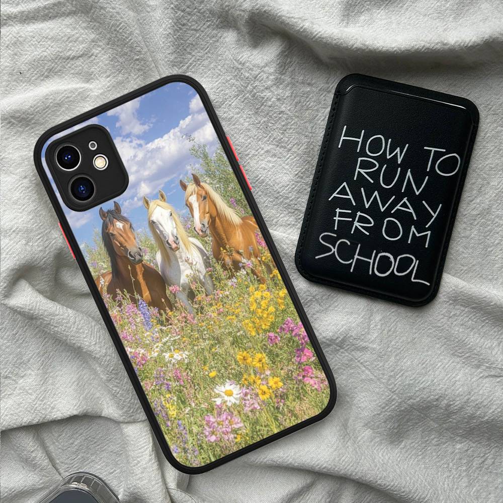 

Simple Wild Animals Horse Phone Case For IPhone 14 X XR XS 7 8 Plus 11 12 13 Pro MAX 13mini Matte Shockproof Case iphone 13pro max