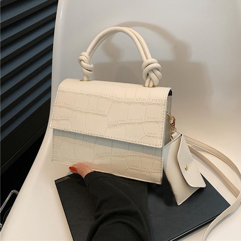 Fashion Crocodile Pattern Shoulder Bag Large Capacity Crossbody Bag for Women Versatile Handbag Square Messenger Bag with Small Purse ARI