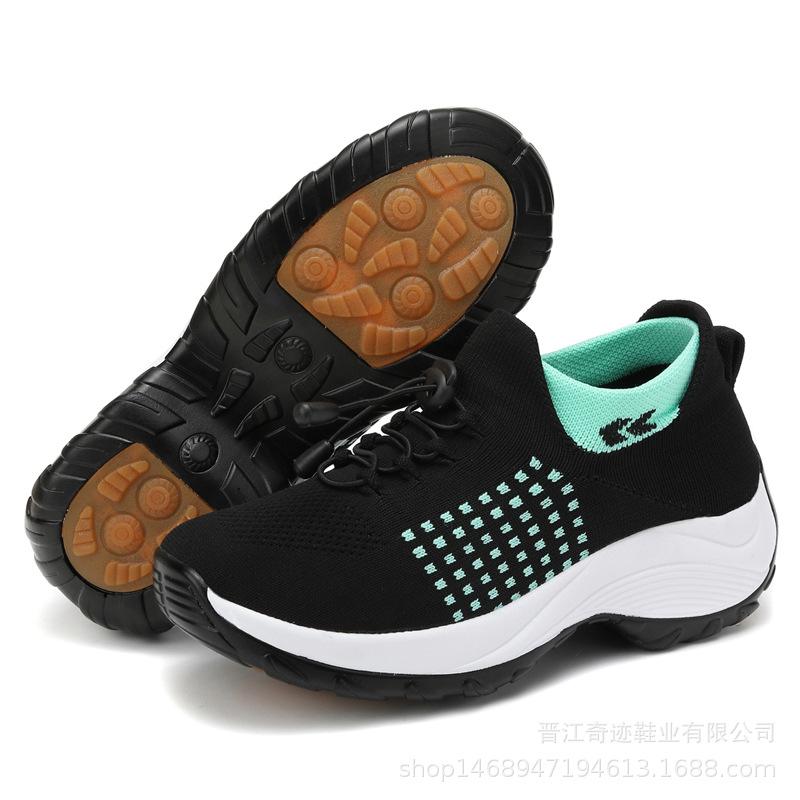 Non-slip Large Size Women's Shoes Fashionable Mother's Shoes Socks Shoes Casual Flying Knit Sports Shoes Light Rocking Shoes